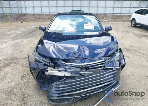 2022 Toyota Avalon Limited z USA, uszkodzony, nr VIN 4T1DZ1FB6NU077635